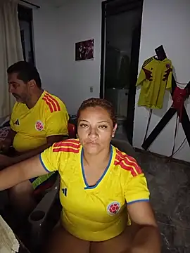 hotandfierylatinos2023 online show from 06/17/26, 10:47