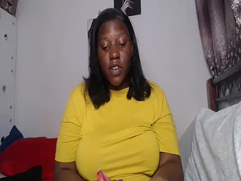 Whimsicalwillow online show from 10/18/25, 04:42