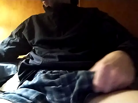 elmerfuddin87 online show from 03/04/26, 03:36