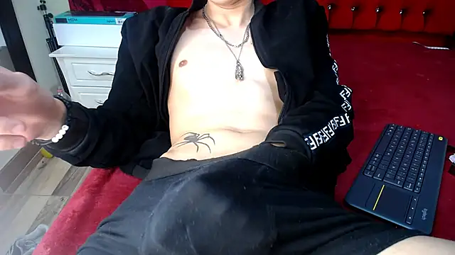 Snapshot of _Thomas_hot_ chatting on 03/18/25, 04:07 Thomas hot online show from 03/18/25, 04:07