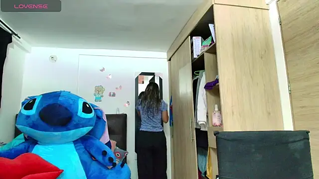 megan collins96 online show from 04/06/26, 10:22