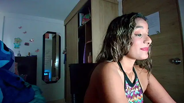 megan collins96 online show from 03/26/26, 08:40