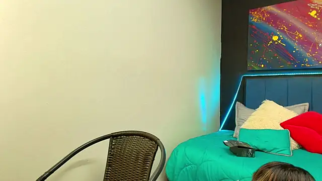 megan collins96 online show from 03/19/25, 07:49