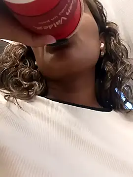 megan collins96 online show from 02/26/25, 11:09