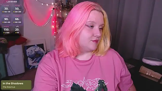 lissamuff online show from 10/08/25, 04:19