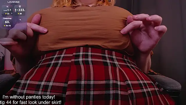 lissamuff online show from 02/21/25, 09:56