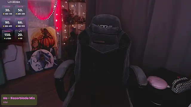 lissamuff online show from 11/13/25, 04:00