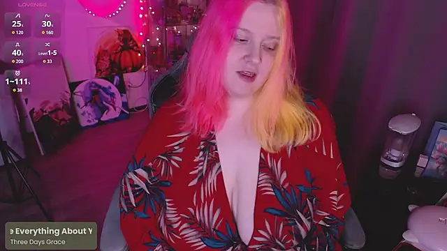 lissamuff online show from 04/15/26, 05:28