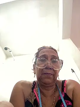 Snapshot of SWEET_LOVER01 chatting on 03/31/26, 02:41 SWEET LOVER01 online show from 03/31/26, 02:41