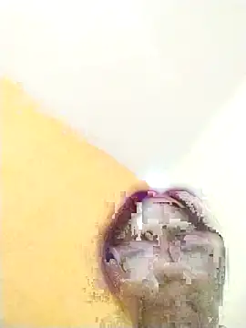 Snapshot of SWEET_LOVER01 chatting on 02/14/25, 03:11 SWEET LOVER01 online show from 02/14/25, 03:11