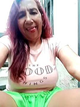 Snapshot of SWEET_LOVER01 chatting on 10/06/25, 01:45 SWEET LOVER01 online show from 10/06/25, 01:45