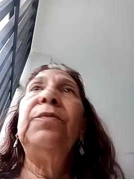 Snapshot of SWEET_LOVER01 chatting on 02/18/26, 10:06 SWEET LOVER01 online show from 02/18/26, 10:06