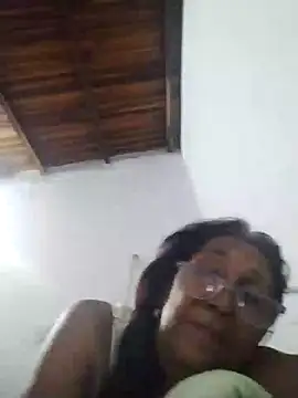 Snapshot of SWEET_LOVER01 chatting on 12/19/24, 12:56 SWEET LOVER01 online show from 12/19/24, 12:56