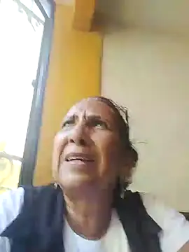 Snapshot of SWEET_LOVER01 chatting on 12/12/24, 08:43 SWEET LOVER01 online show from 12/12/24, 08:43