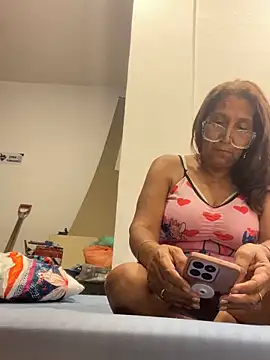 Snapshot of SWEET_LOVER01 chatting on 03/06/26, 04:40 SWEET LOVER01 online show from 03/06/26, 04:40