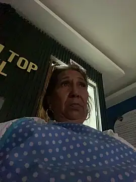 Snapshot of SWEET_LOVER01 chatting on 04/14/26, 01:49 SWEET LOVER01 online show from 04/14/26, 01:49