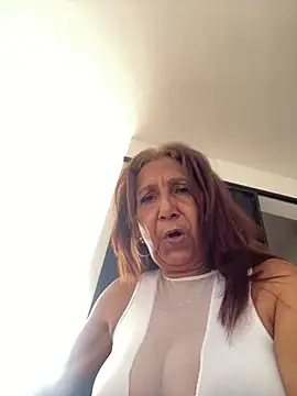 Snapshot of SWEET_LOVER01 chatting on 04/12/26, 09:18 SWEET LOVER01 online show from 04/12/26, 09:18