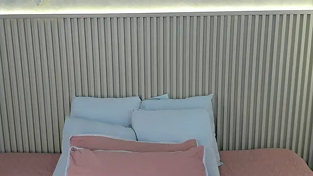 charlottebrowns  online show from 05/19/26, 12:56
