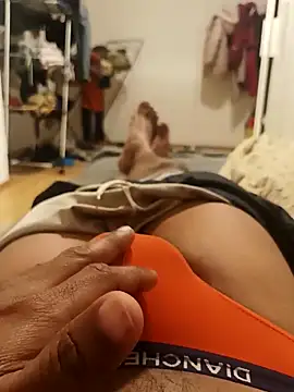 maleesa online show from 04/04/26, 04:08