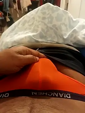 maleesa online show from 11/08/25, 01:42