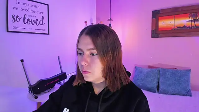 ArianaBaker online show from 03/08/25, 02:30