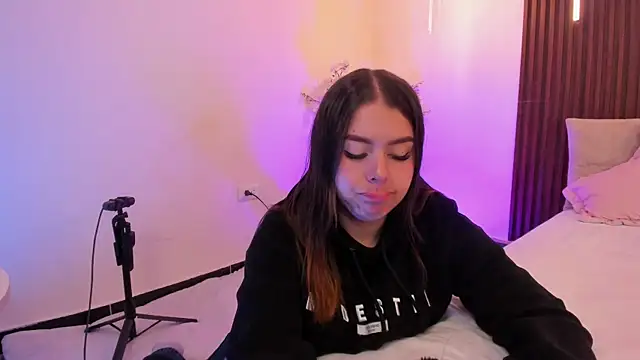 ArianaBaker online show from 02/20/26, 01:24