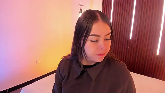 ArianaBaker online show from 04/06/26, 12:50