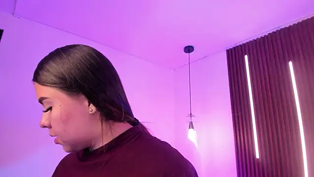 ArianaBaker online show from 04/10/26, 12:56