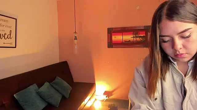 ArianaBaker online show from 11/10/25, 12:54