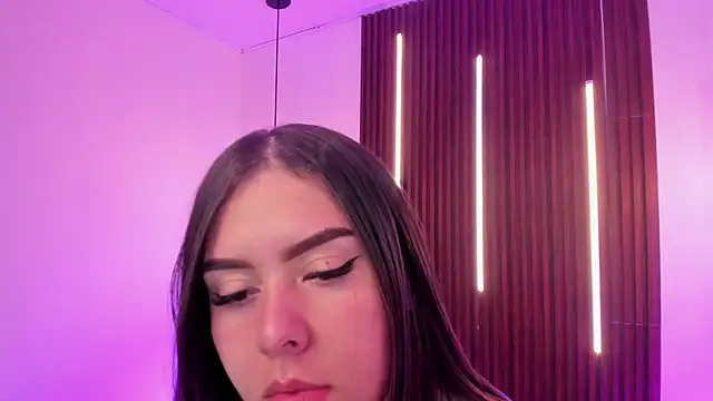 ArianaBaker online show from 06/02/26, 12:27