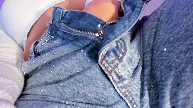 ArianaBaker online show from 09/16/25, 12:39