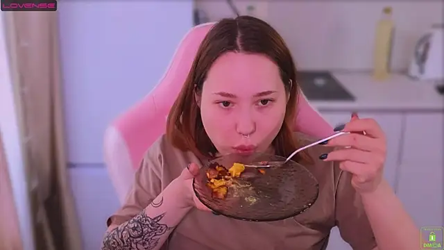 Airyhill online show from 04/14/26, 11:04