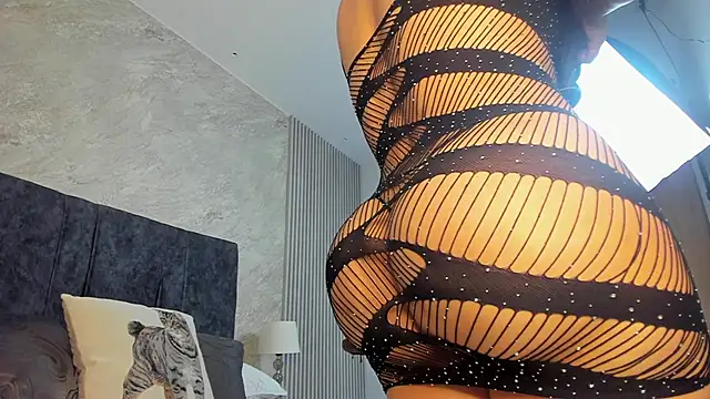 lola  sweetx online show from 10/15/25, 12:02