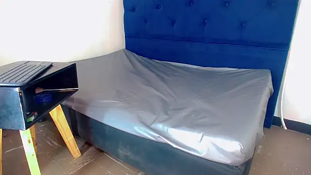 bellatrixx 69 online show from 03/16/26, 07:49