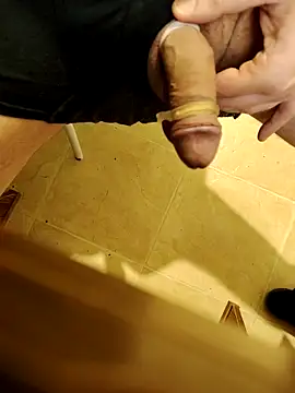 Snapshot of ChokeIce chatting on 01/14/26, 09:46 ChokeIce online show from 01/14/26, 09:46