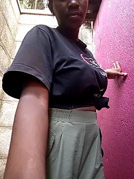 Swirly blac online show from 02/11/26, 11:10