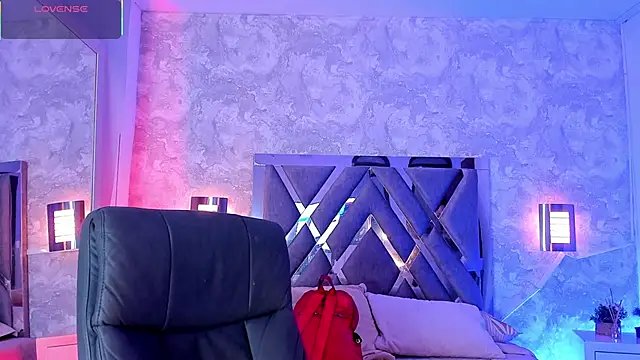 Natt collins online show from 05/02/26, 02:28