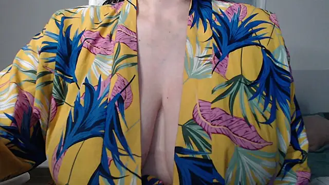 missdaniels online show from 11/05/25, 01:09