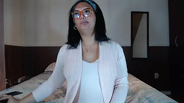 flowerdirtty online show from 04/01/26, 08:17