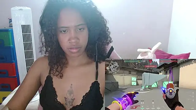 TiffanyRoouse online show from 02/22/25, 01:33