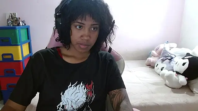 TiffanyRoouse online show from 10/08/25, 09:15