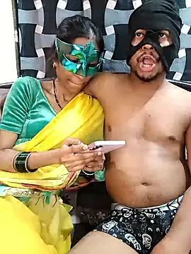 sexycouplemh09 online show from 02/15/26, 03:00