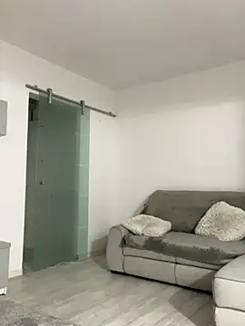  adelle online show from 11/14/25, 12:09