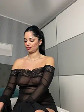 Snapshot of _adelle chatting on 02/12/26, 02:39 adelle online show from 02/12/26, 02:39