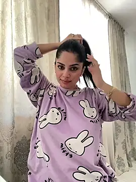 Snapshot of _adelle chatting on 02/22/26, 11:12 adelle online show from 02/22/26, 11:12