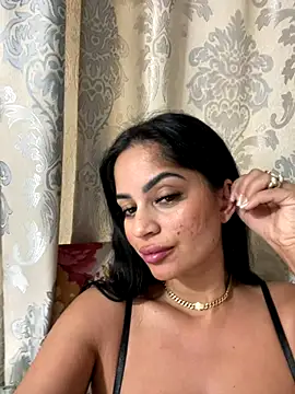  adelle online show from 11/21/25, 11:42