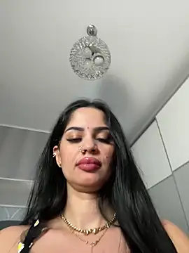  adelle online show from 04/04/26, 01:06