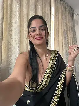 Snapshot of _adelle chatting on 01/17/26, 12:09 adelle online show from 01/17/26, 12:09