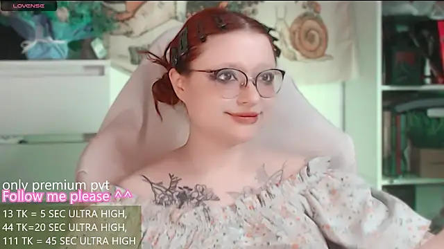 me  hanna online show from 04/04/26, 03:02