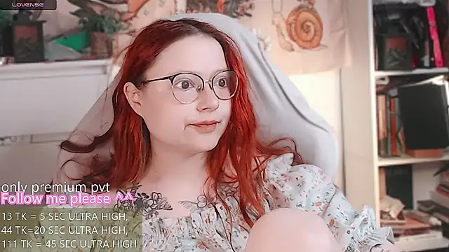 Snapshot of me__hanna chatting on 04/24/26, 03:19 me hanna online show from 04/24/26, 03:19